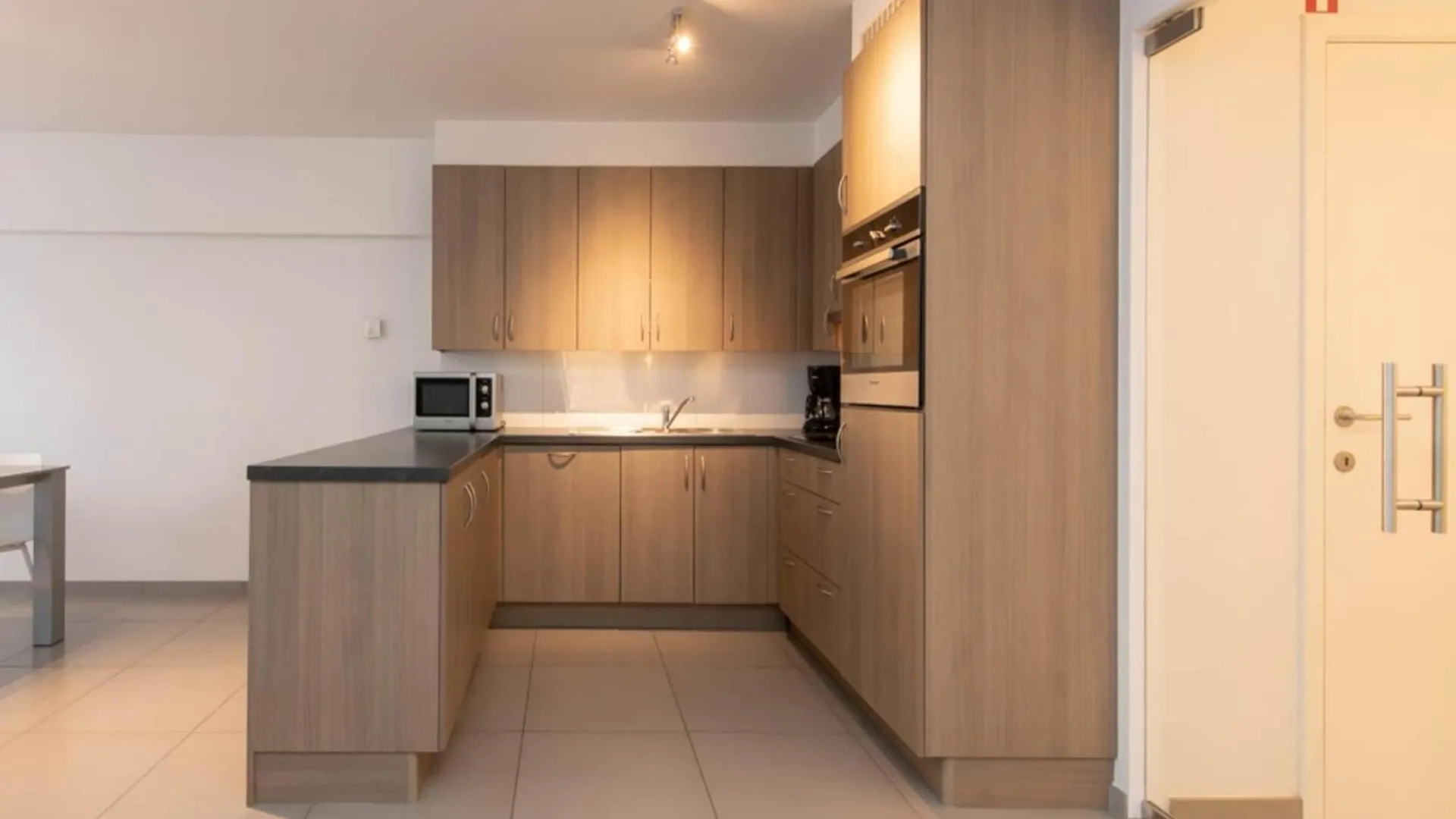 Pretty Apartment With Balcony Ostend